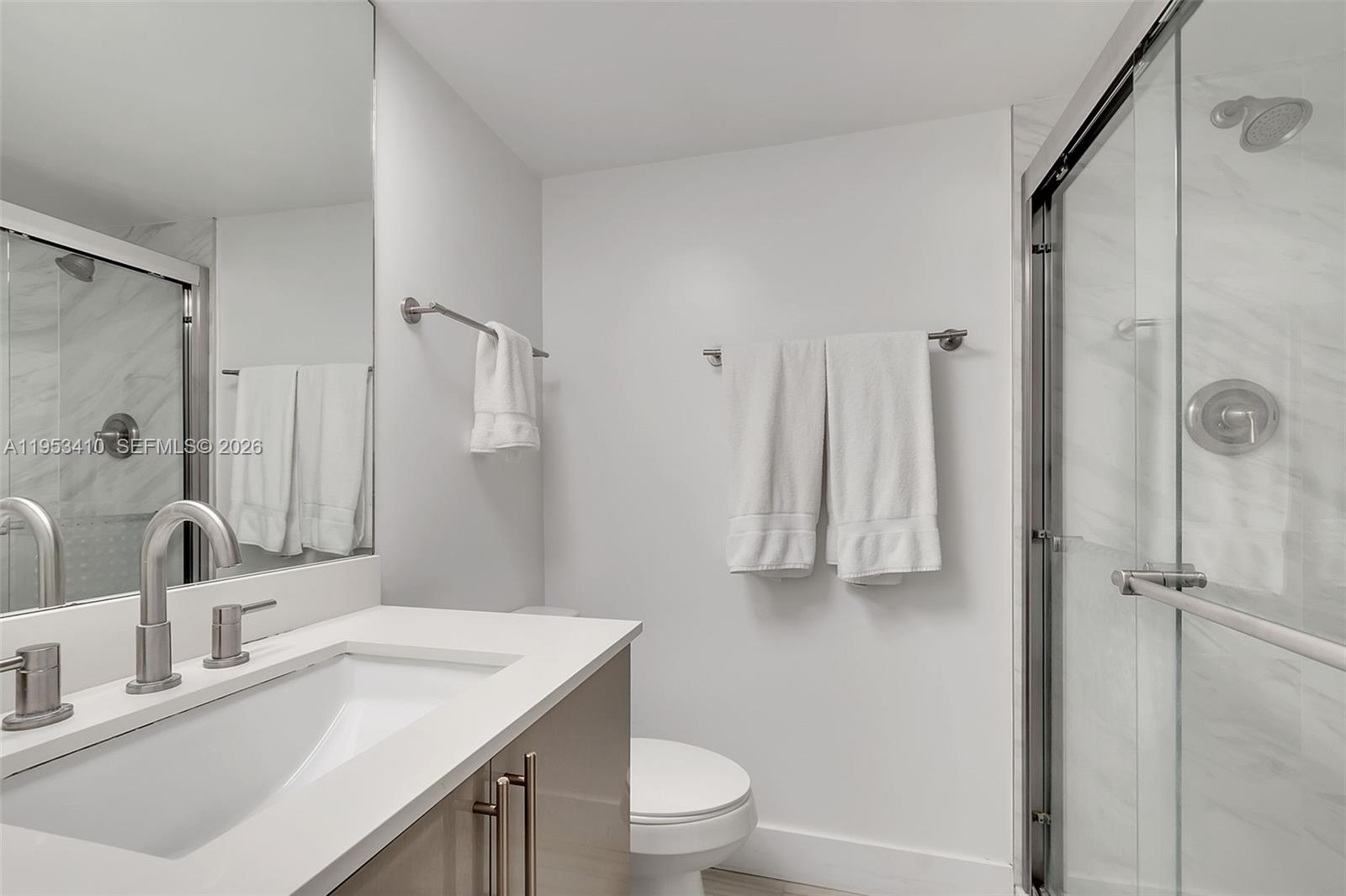 5151 Collins Ave #729 Miami Beach, FL 33140