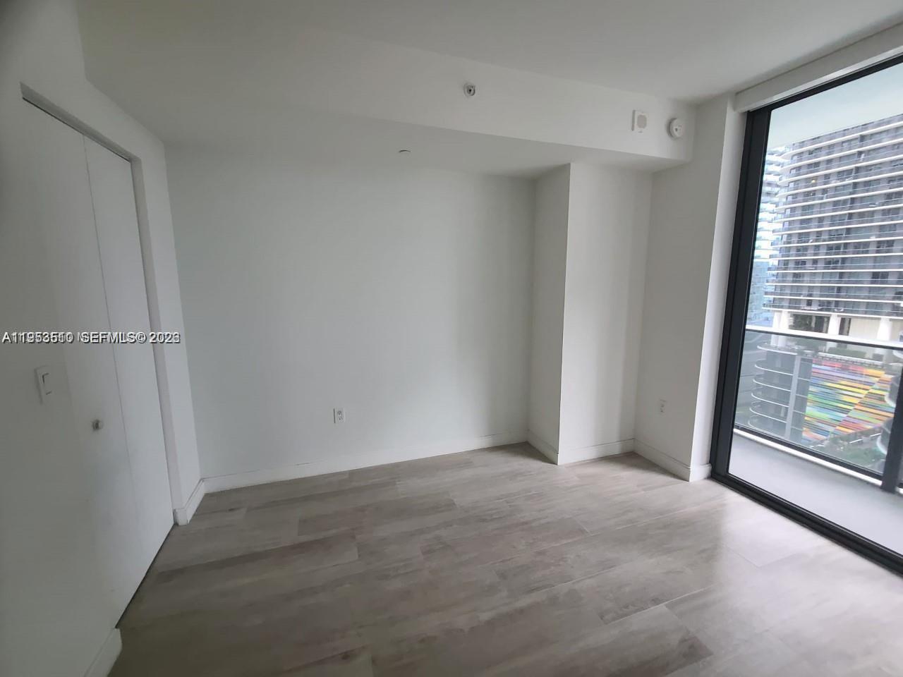 image Brickell Heights West4