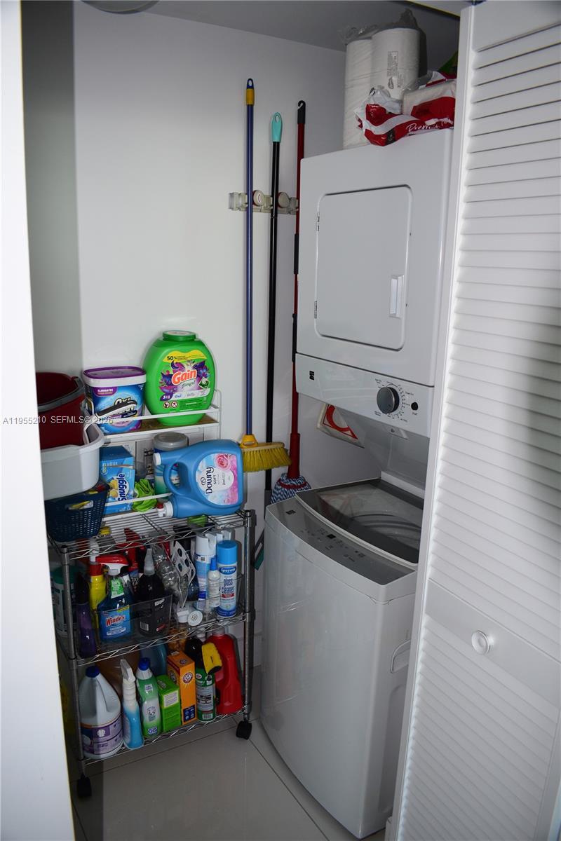 image Vizcayne South24