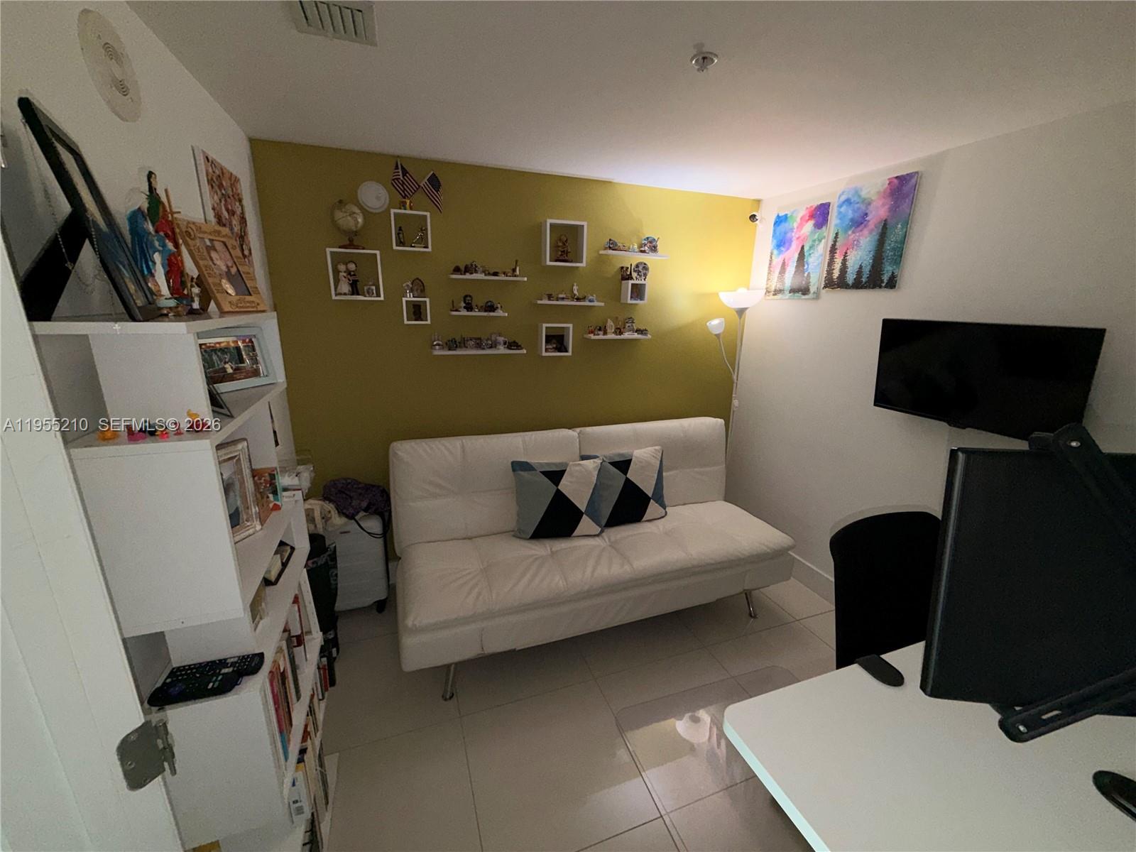 image Vizcayne South2