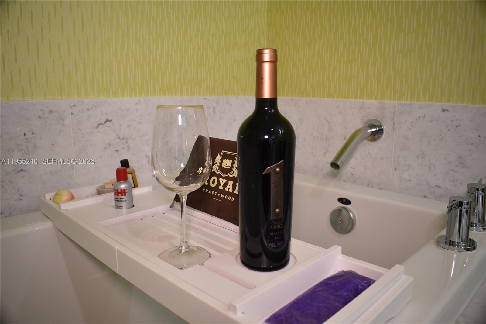 image Vizcayne South8