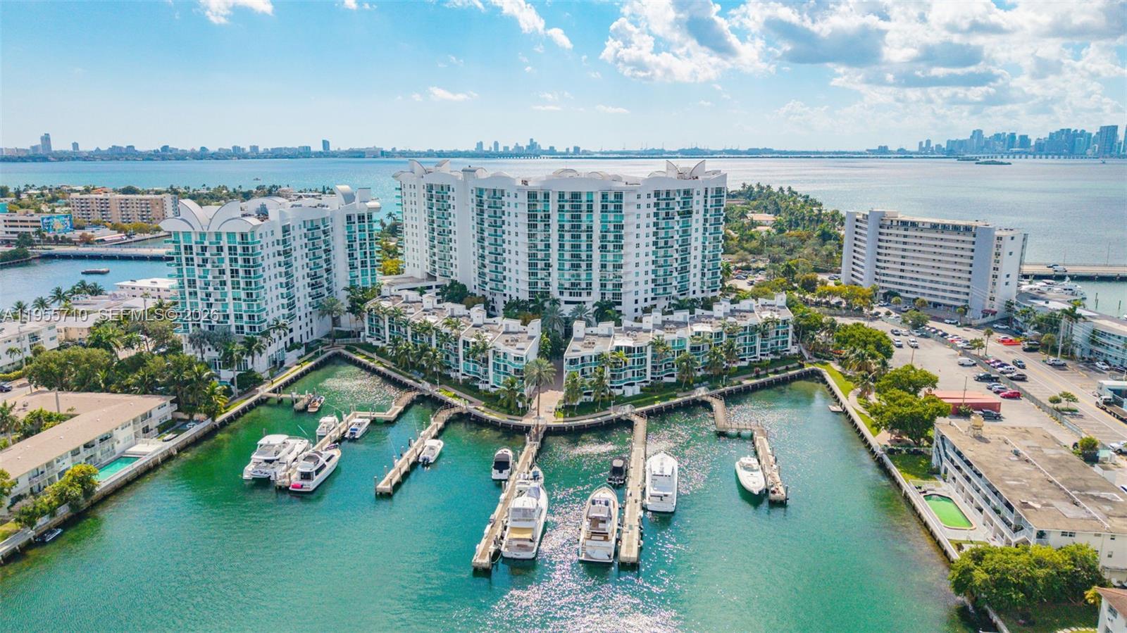 7910 Harbor Is Dr #402 North Bay Village, FL 33141