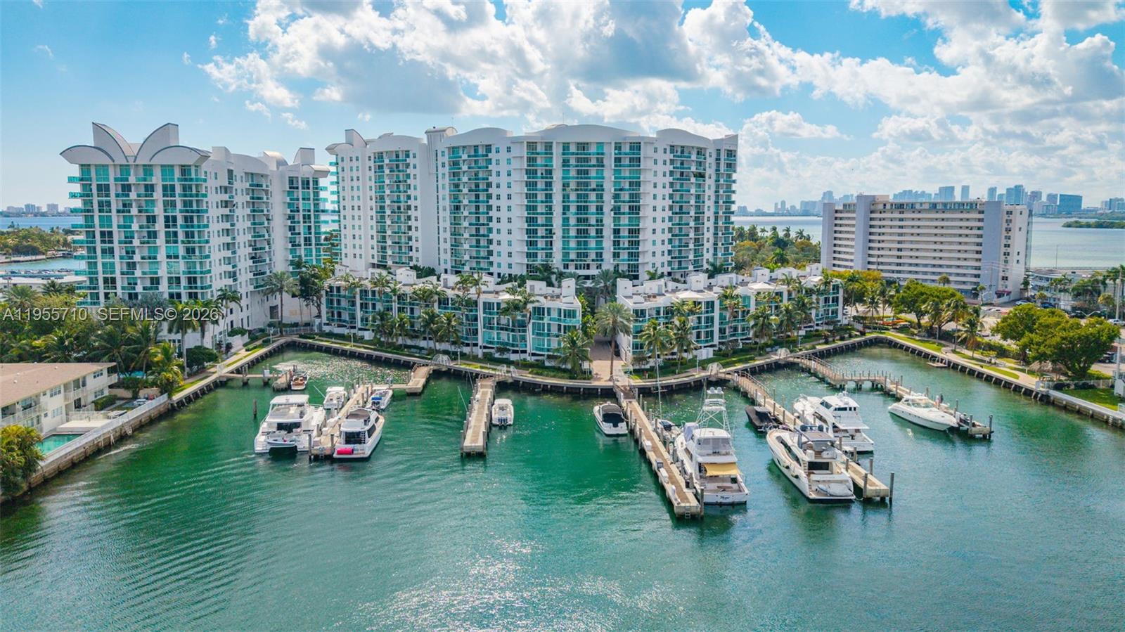 7910 Harbor Is Dr #402 North Bay Village, FL 33141