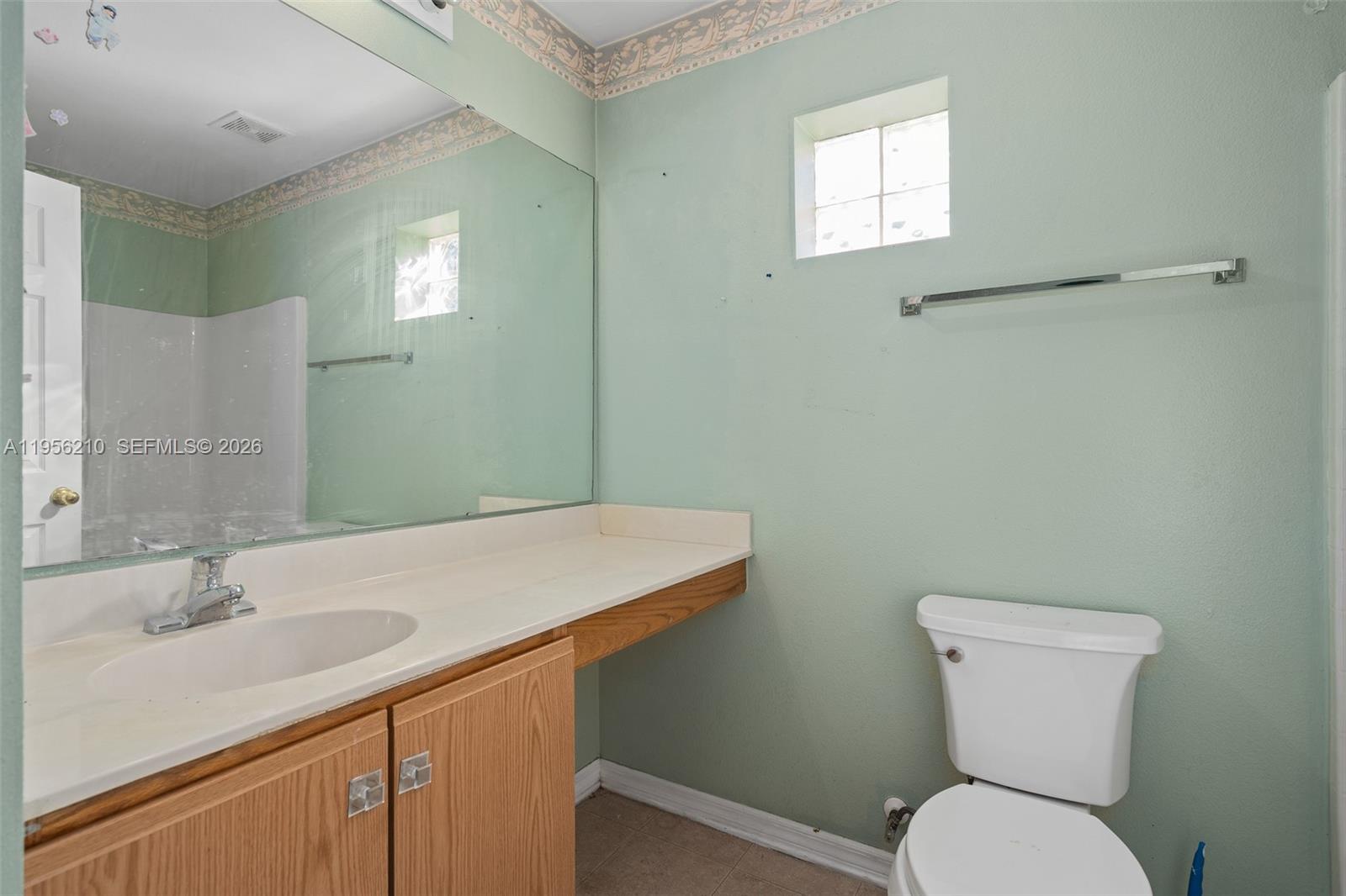 327 Ridge Ct Other, FL 32712