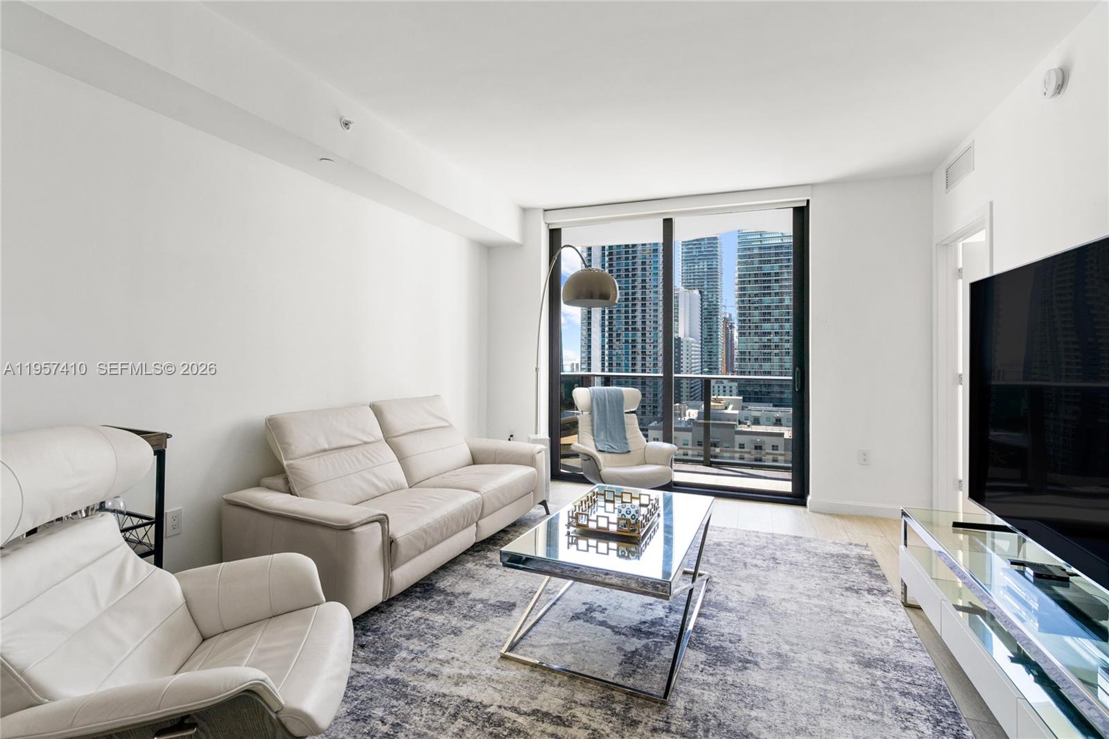 image Brickell Heights West11