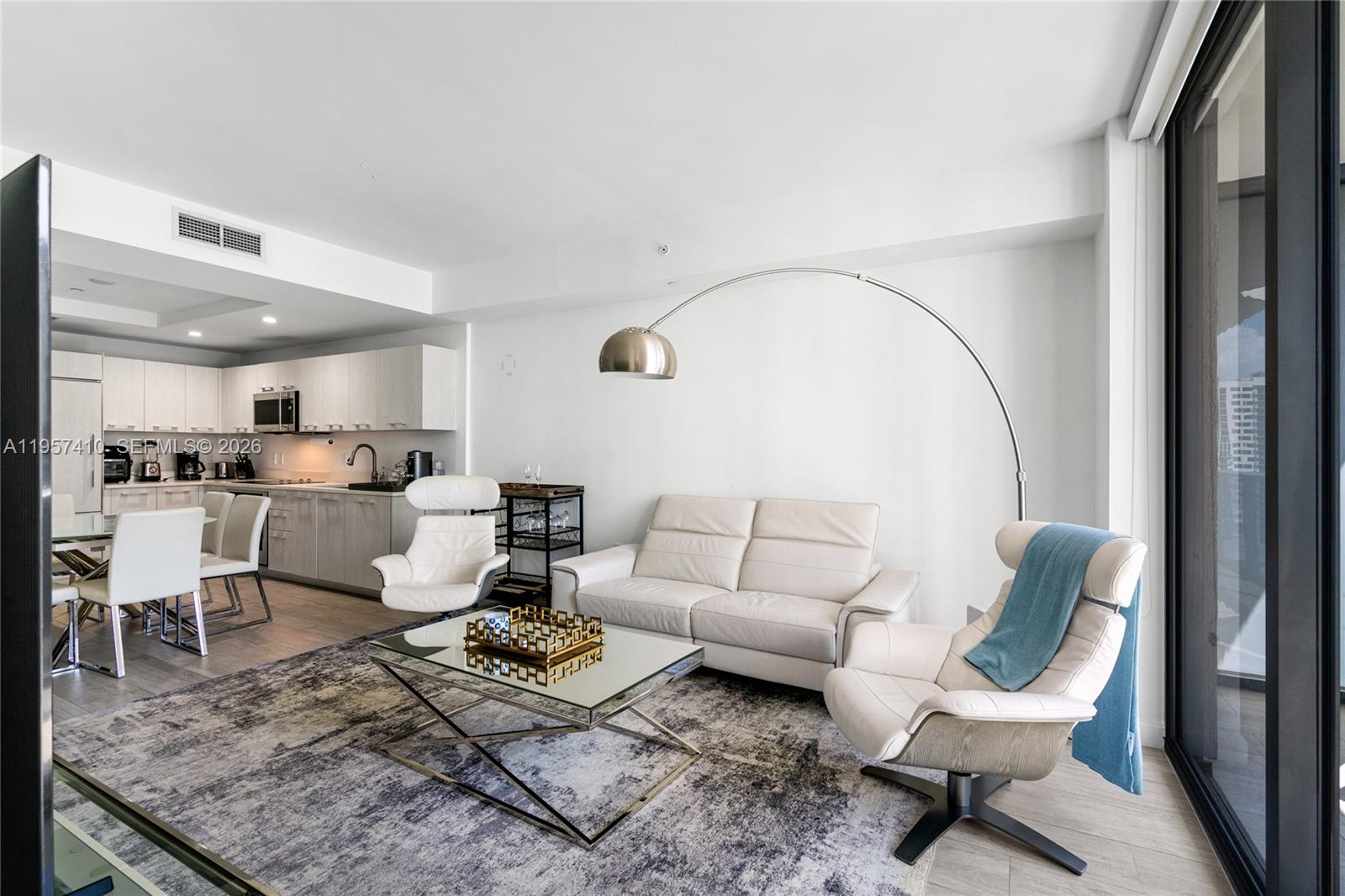 image Brickell Heights West13