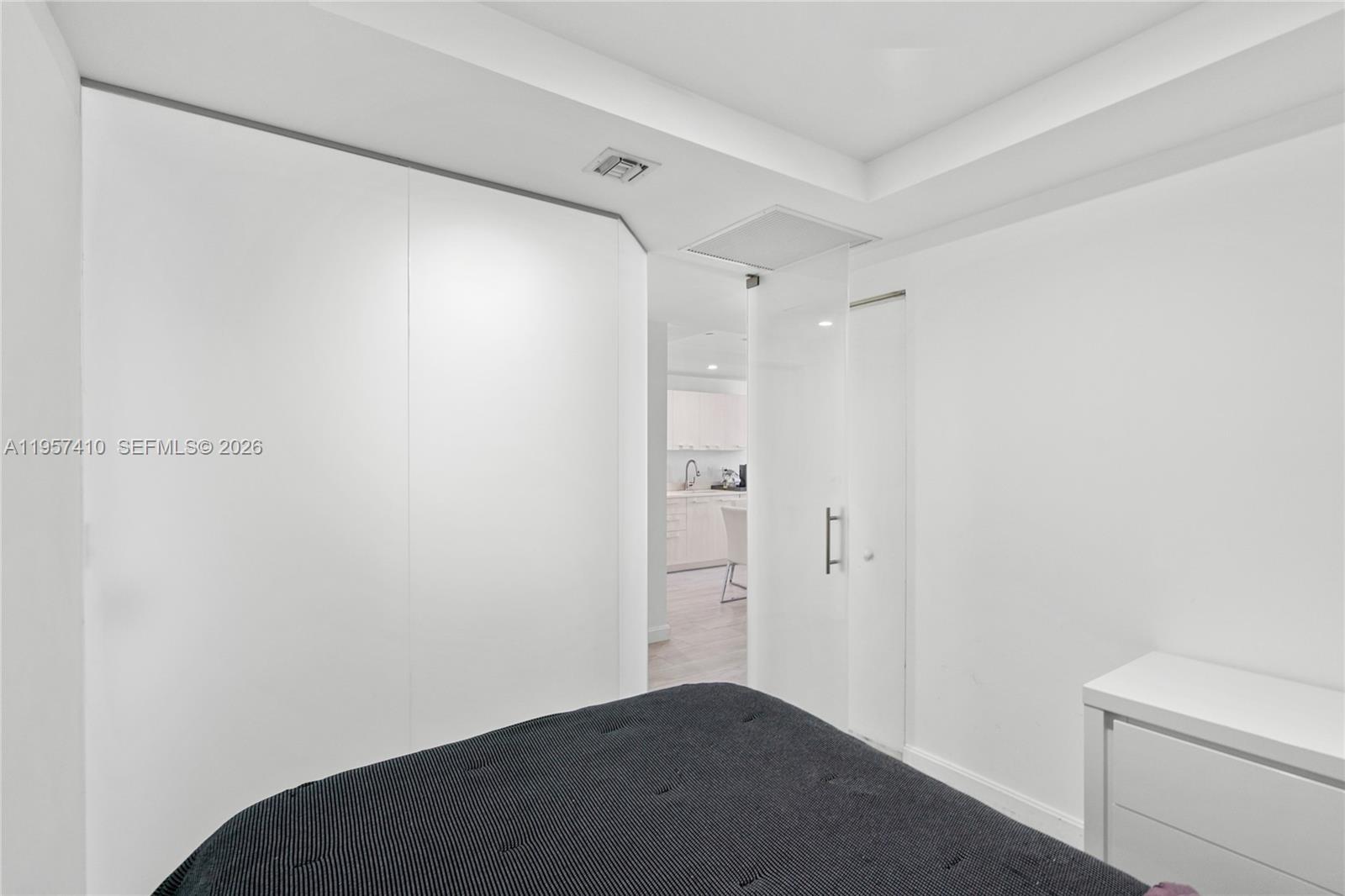 image Brickell Heights West23