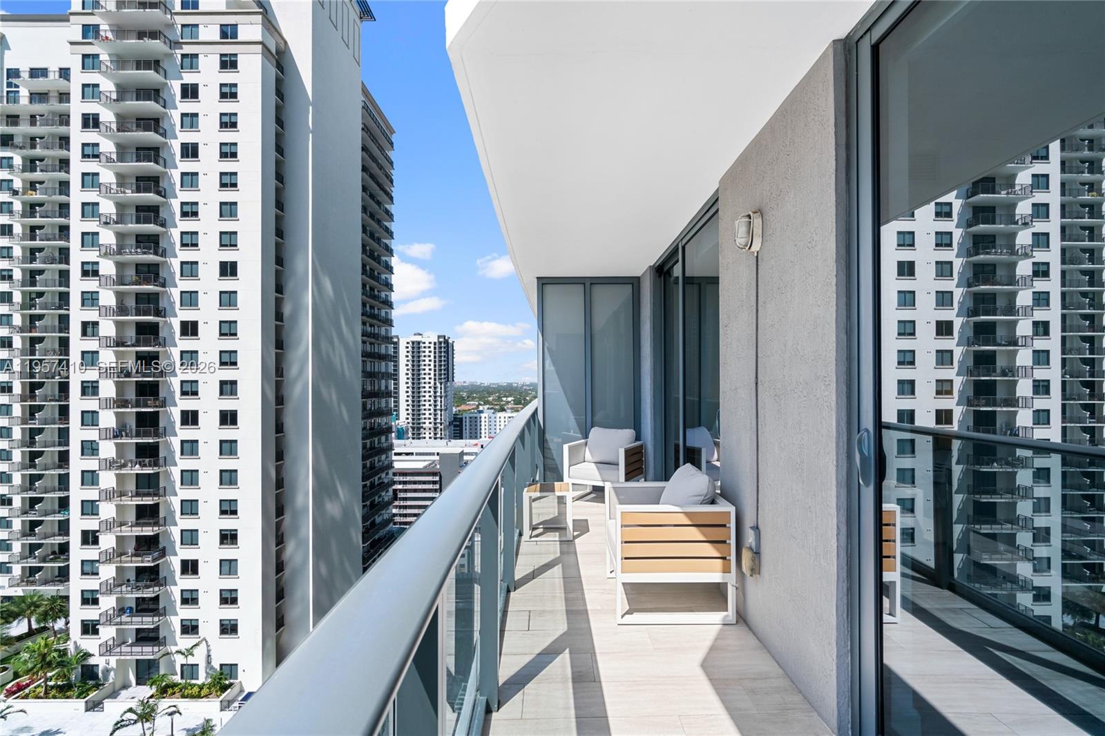 image Brickell Heights West28
