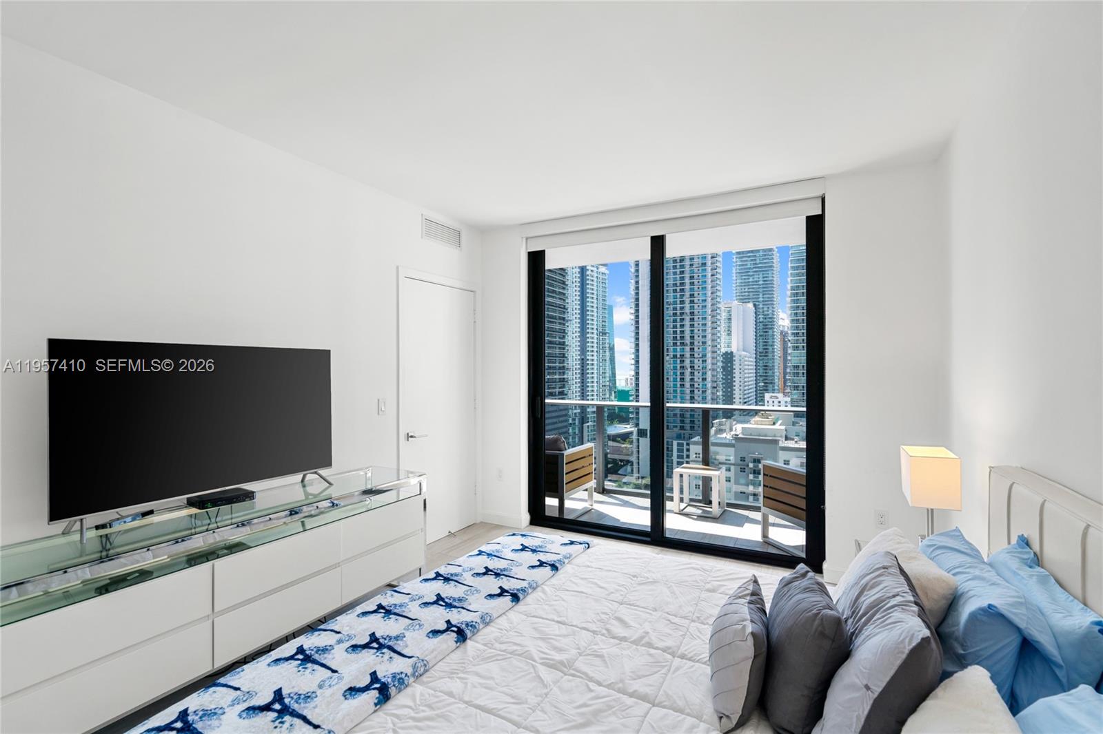 image Brickell Heights West39