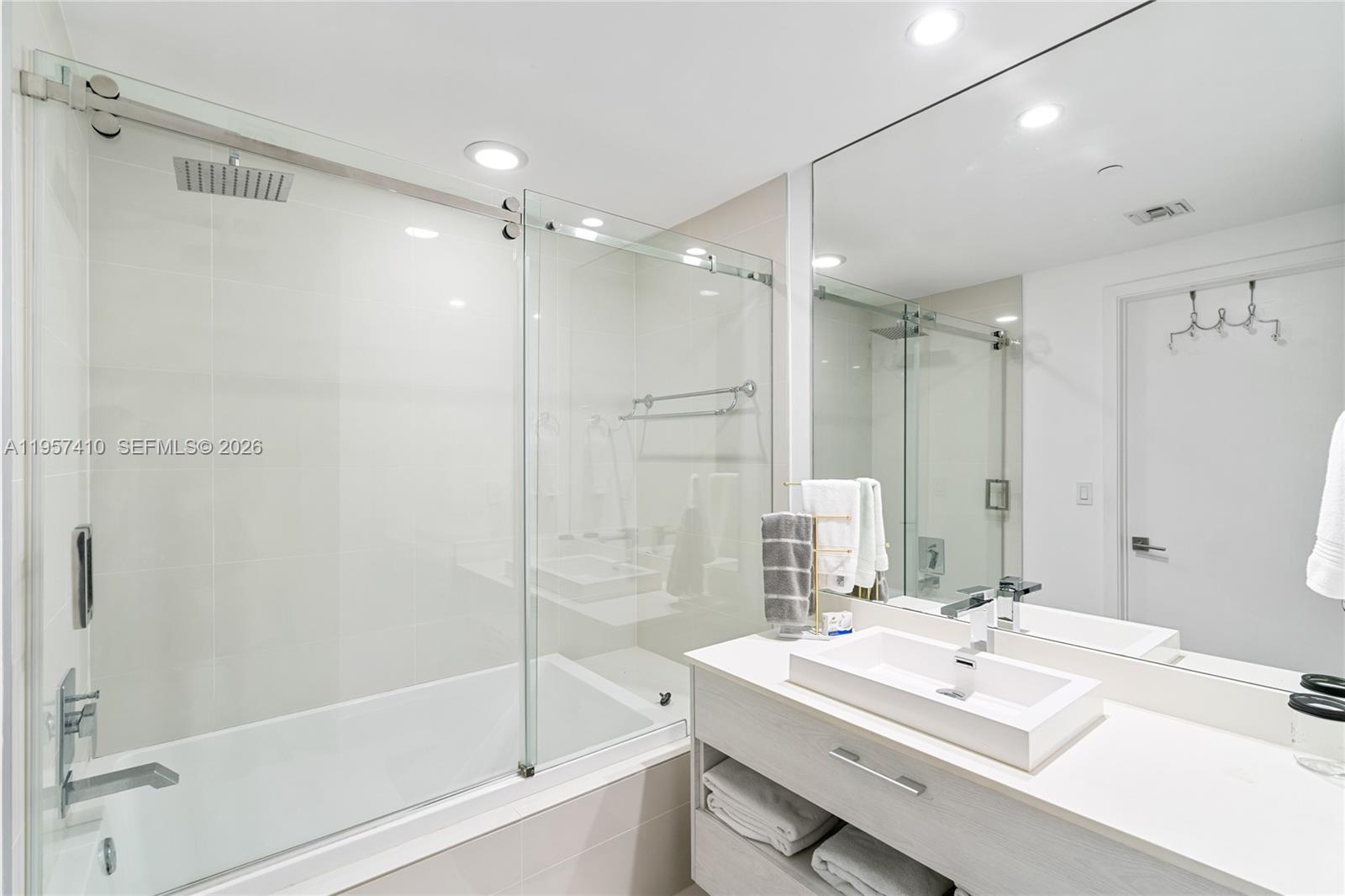 image Brickell Heights West44