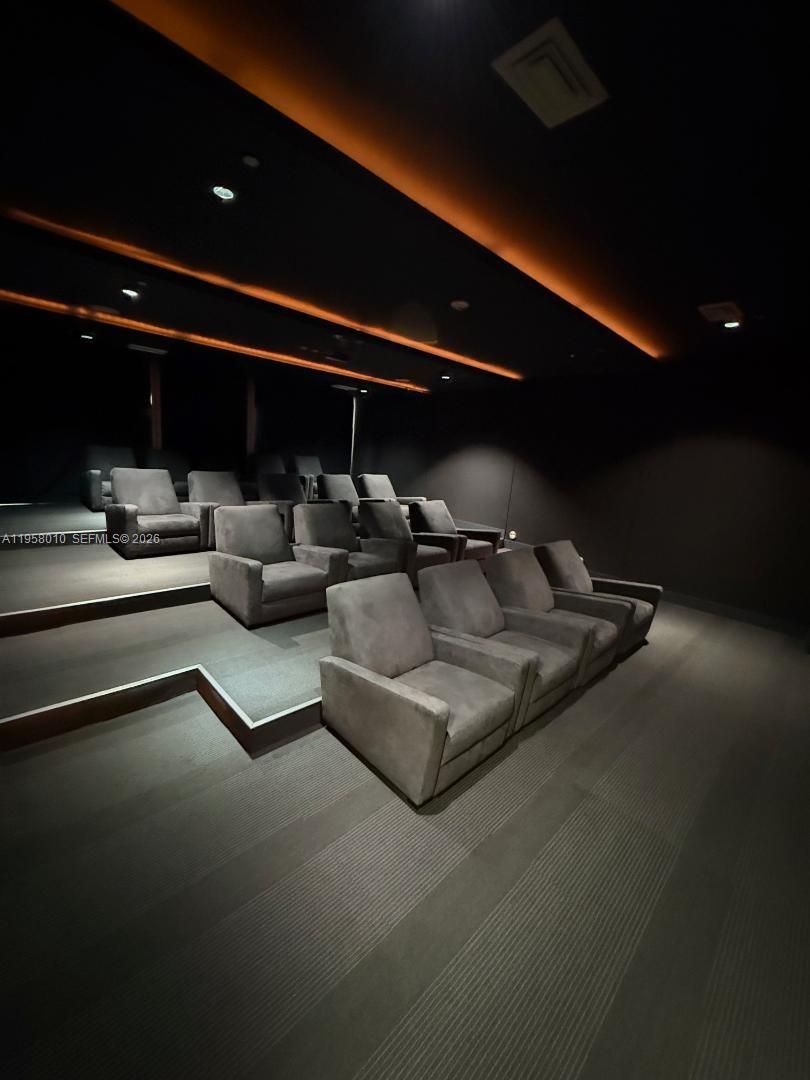 image 500 Brickell West21