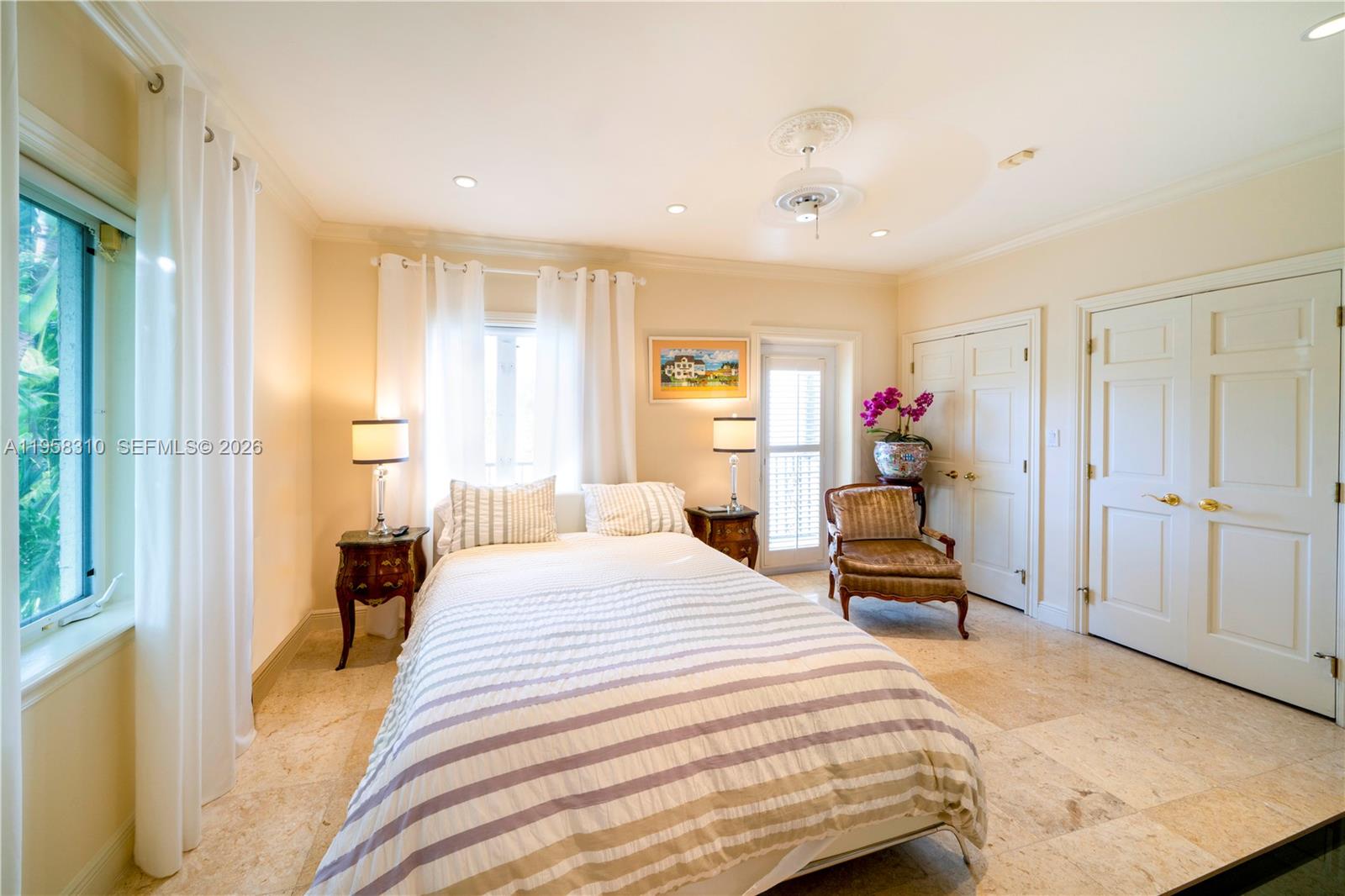 6465 Pinetree Dr Cir Miami Beach, FL 33141