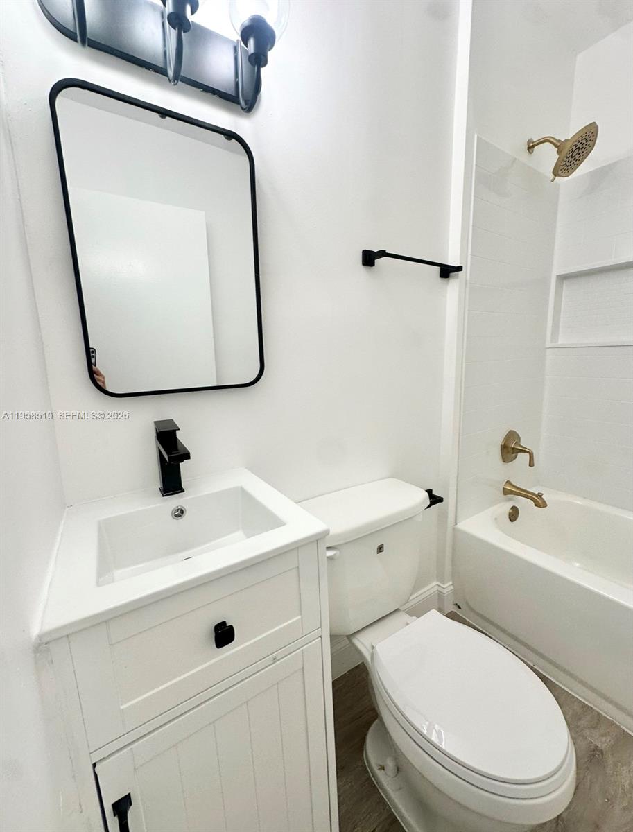 3121 NW 60th St Miami, FL 33142