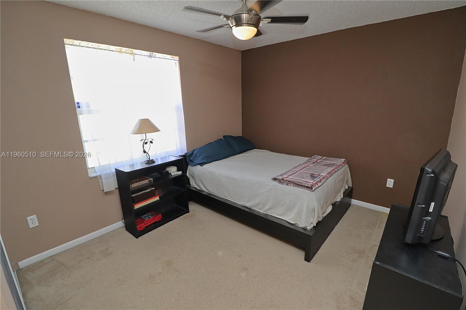 1523 NW 158th Ave Pembroke Pines, FL 33028