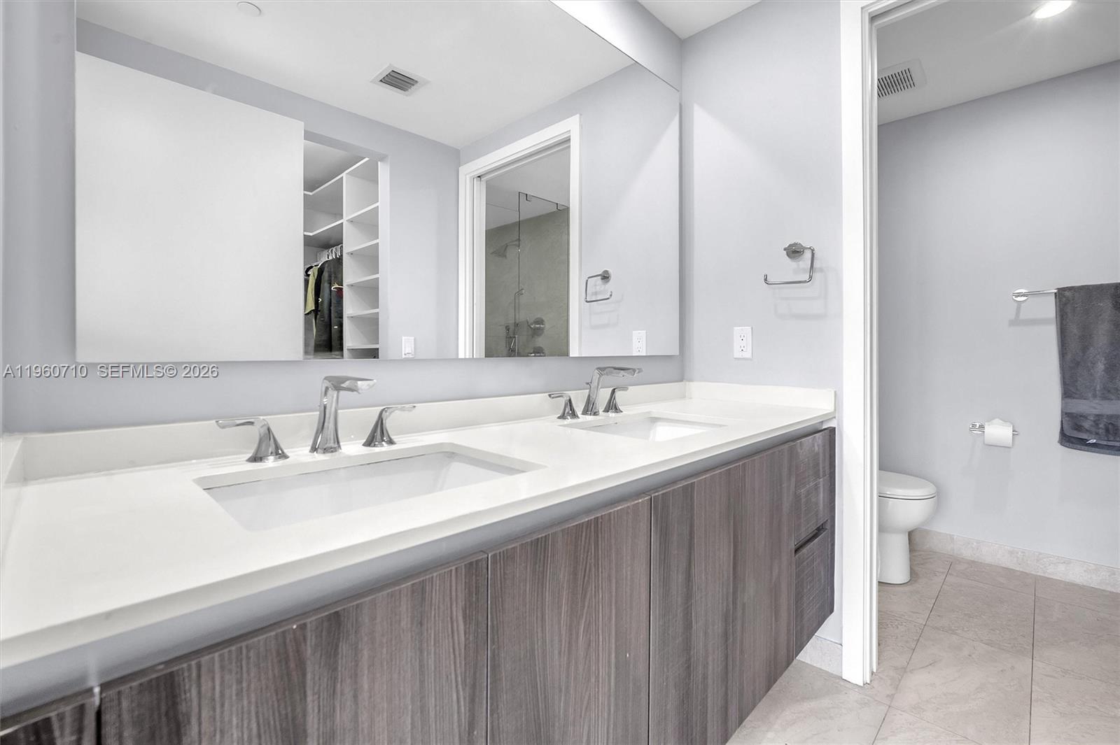 image Aria on the Bay21