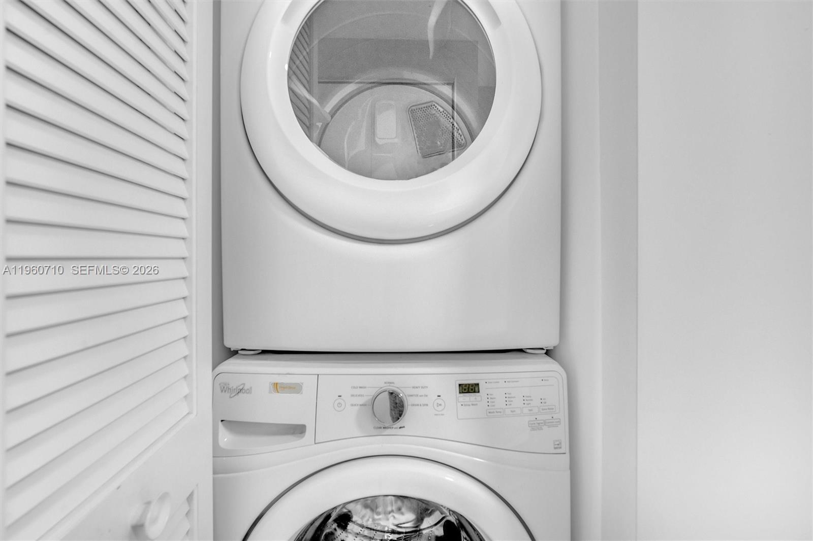 image Aria on the Bay26