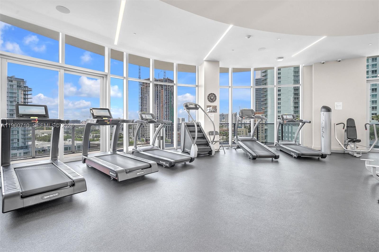 image Aria on the Bay31