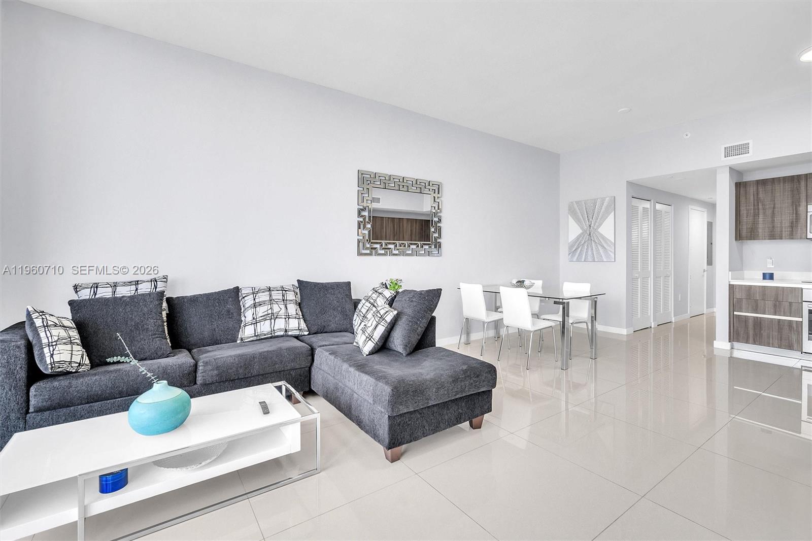 image Aria on the Bay8