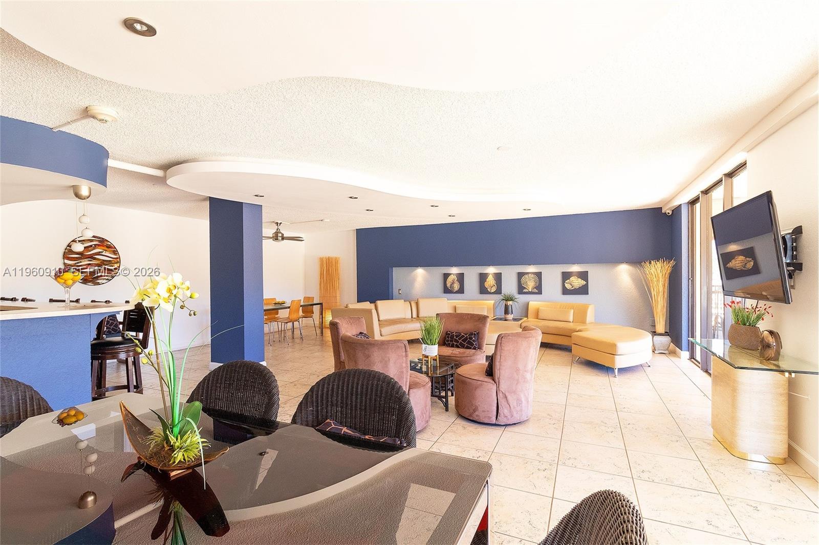 2500 NE 135th St #B506 North Miami, FL 33181