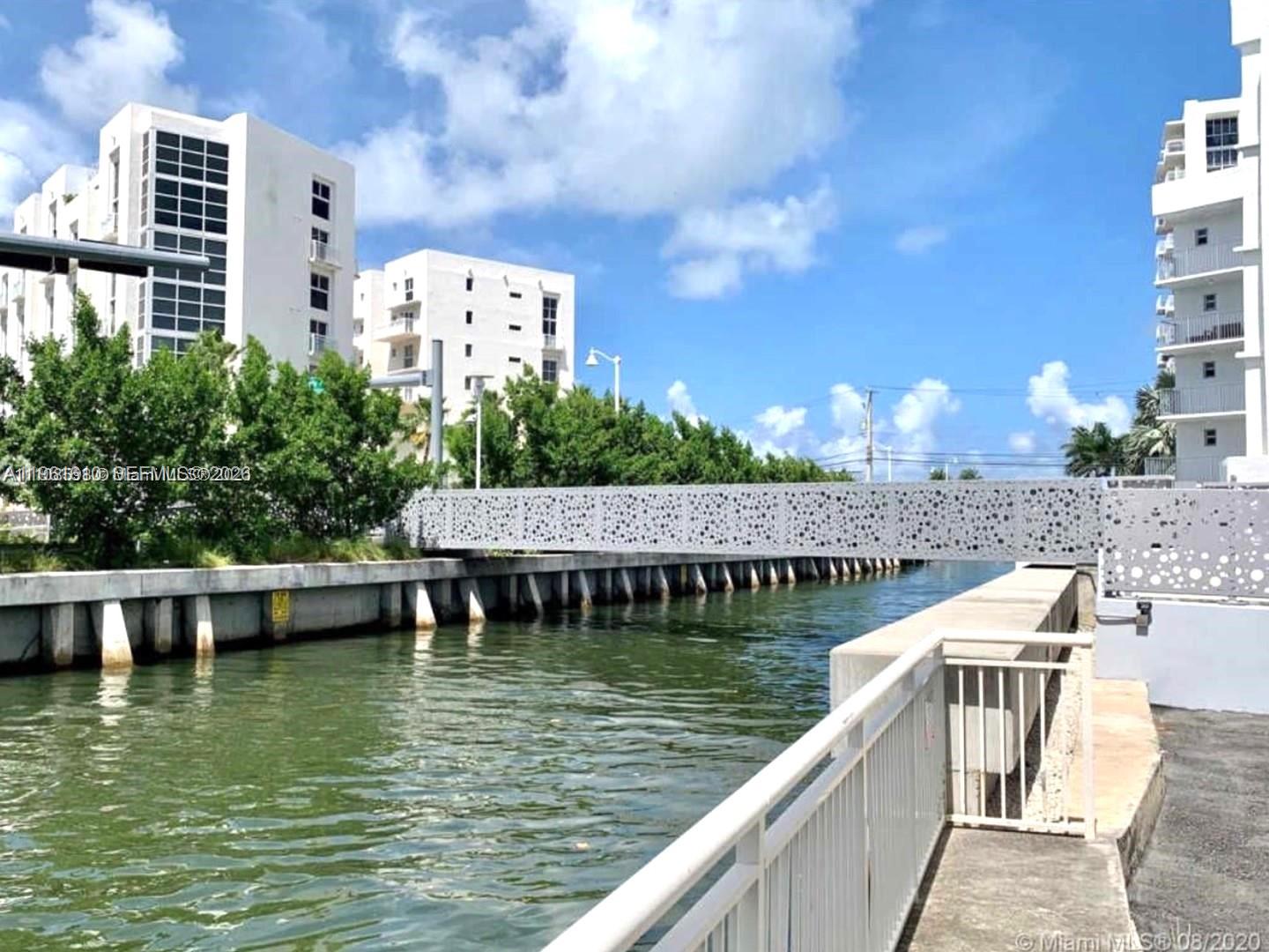 1670 Lincoln Ct #3B Miami Beach, FL 33139