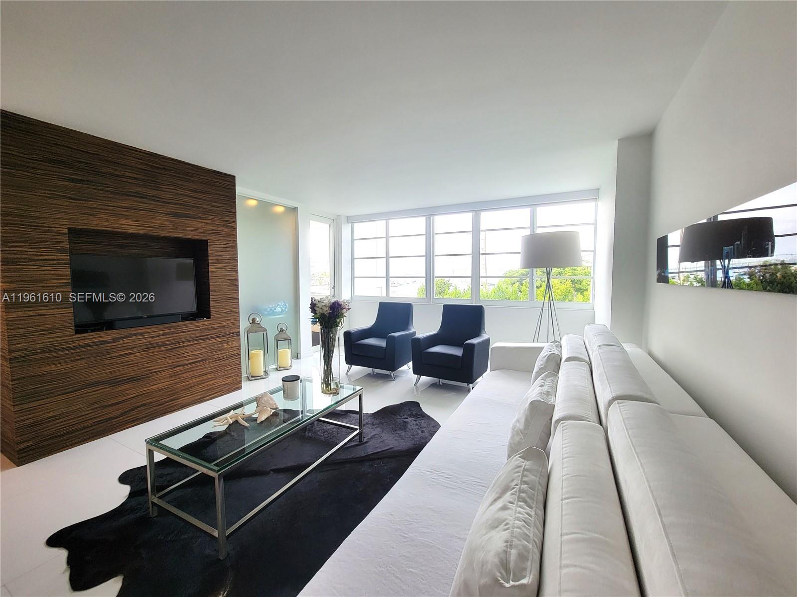 1670 Lincoln Ct #3B Miami Beach, FL 33139