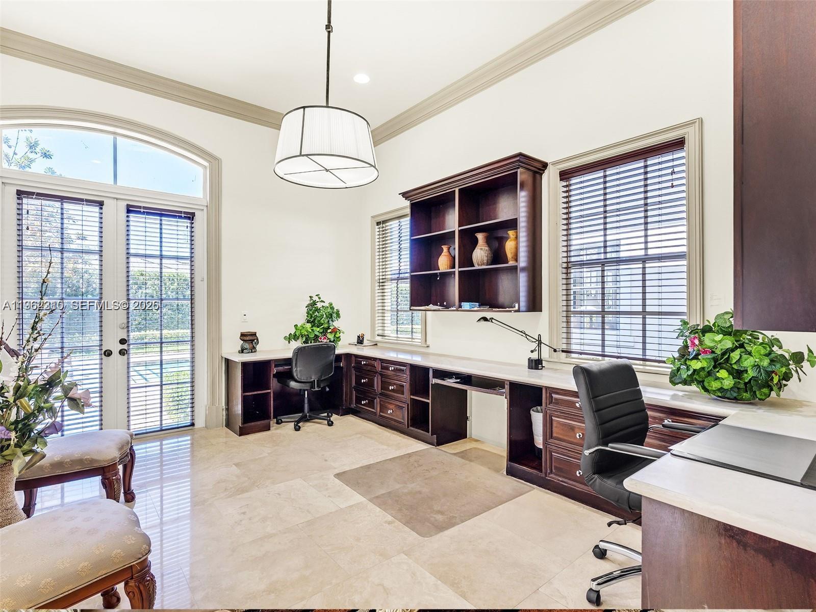 9076 SW 59th Ct Pinecrest, FL 33156