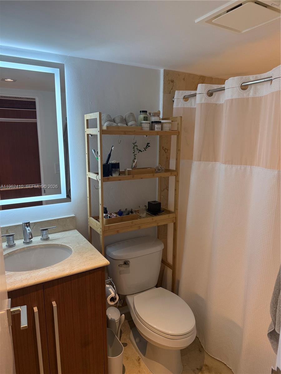 image Harbour House14