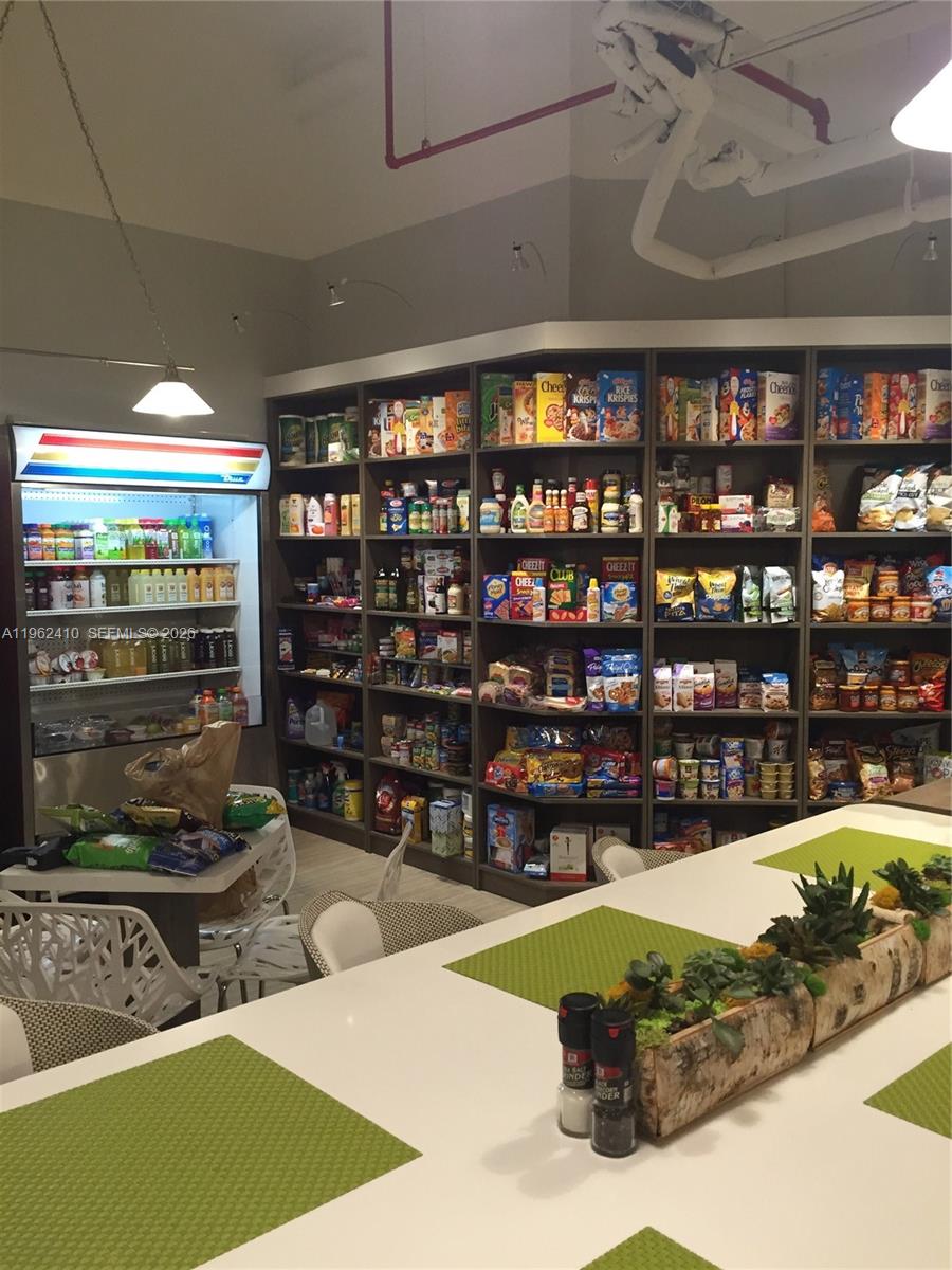 image Harbour House5