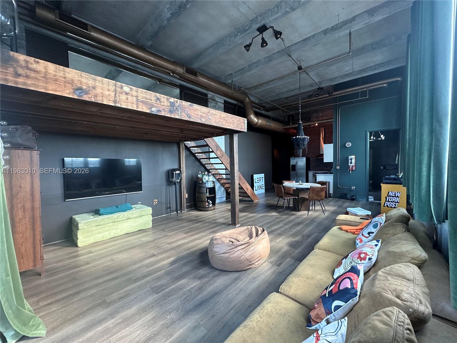 1749 NE Miami Ct #403