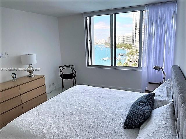1000 West Ave #1024 Miami Beach, FL 33139