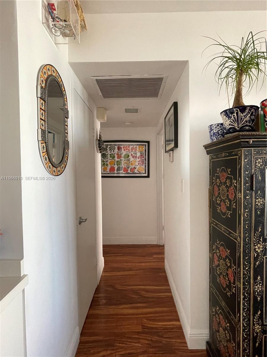 image Mirador 1200 (North Tower)21