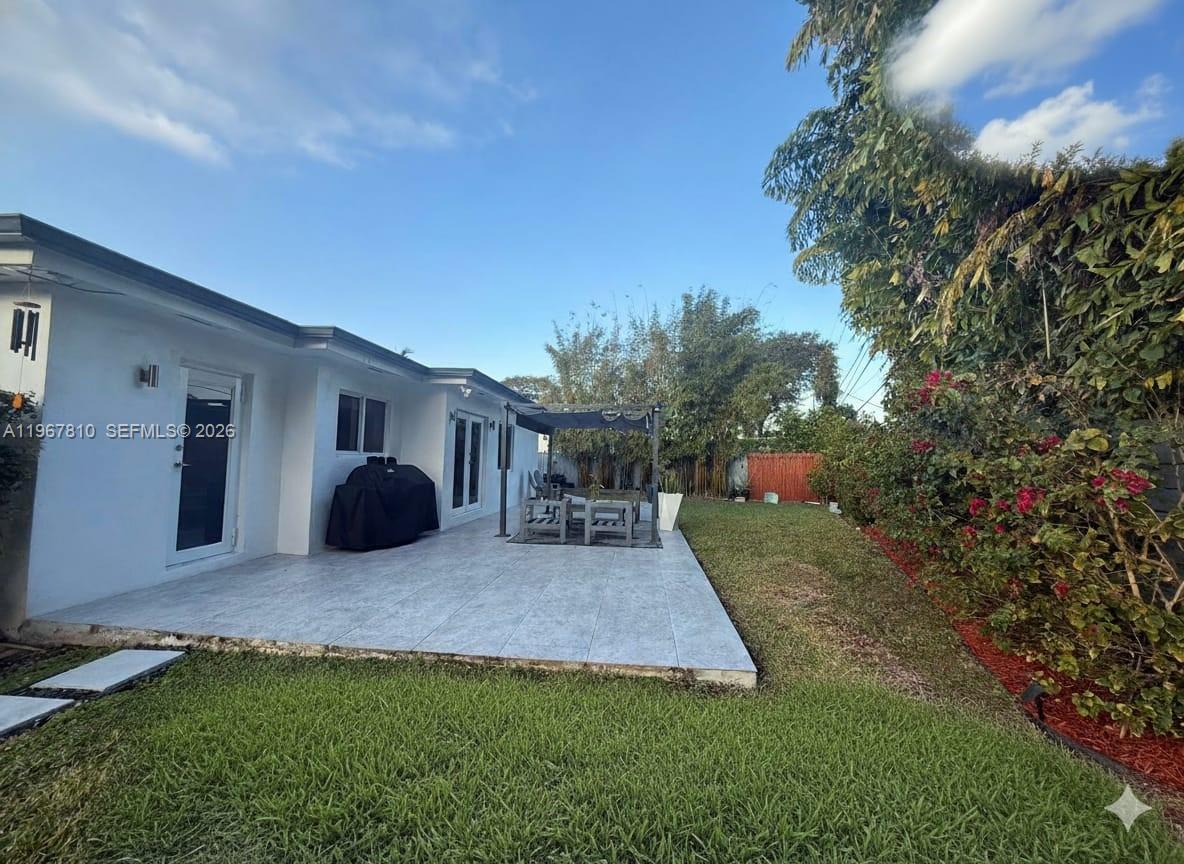 7381 SW 34th Ter Miami, FL 33155