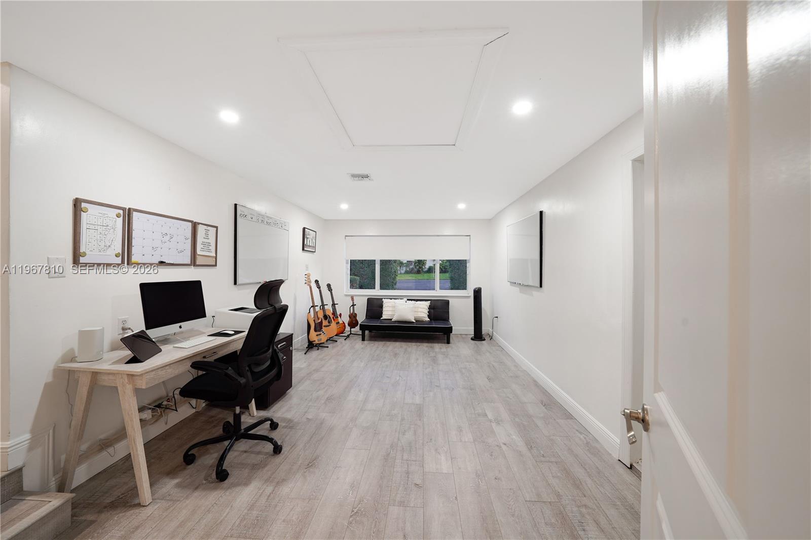 7381 SW 34th Ter Miami, FL 33155