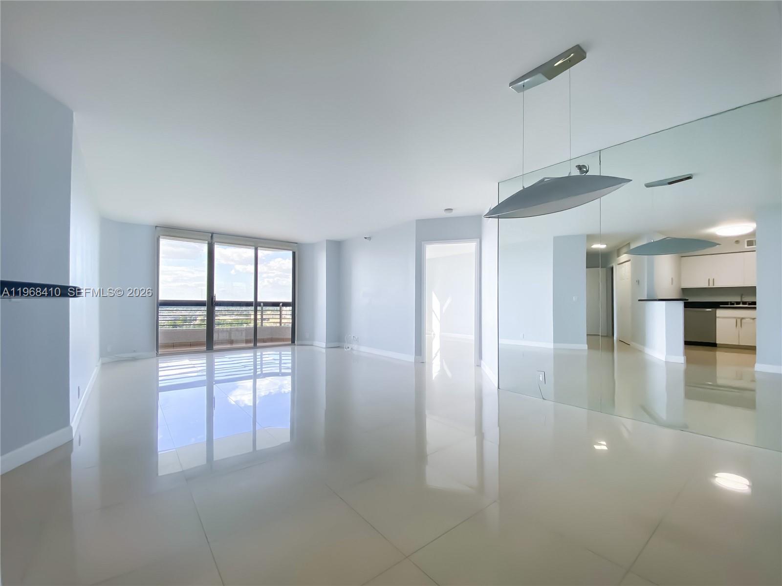 3400 NE 192nd St #LPH7 Aventura, FL 33180