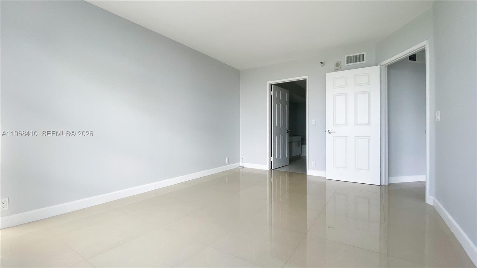 3400 NE 192nd St #LPH7 Aventura, FL 33180