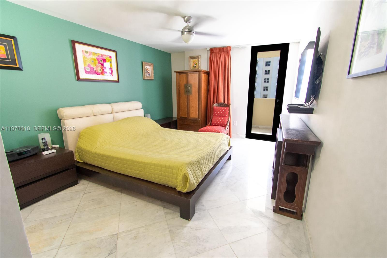 1623 Collins Ave #PH1010 Miami Beach, FL 33139