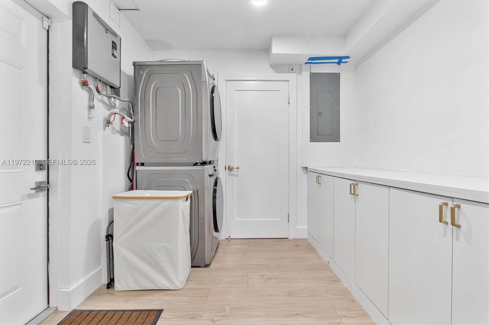 8201 SW 151st St Palmetto Bay, FL 33158