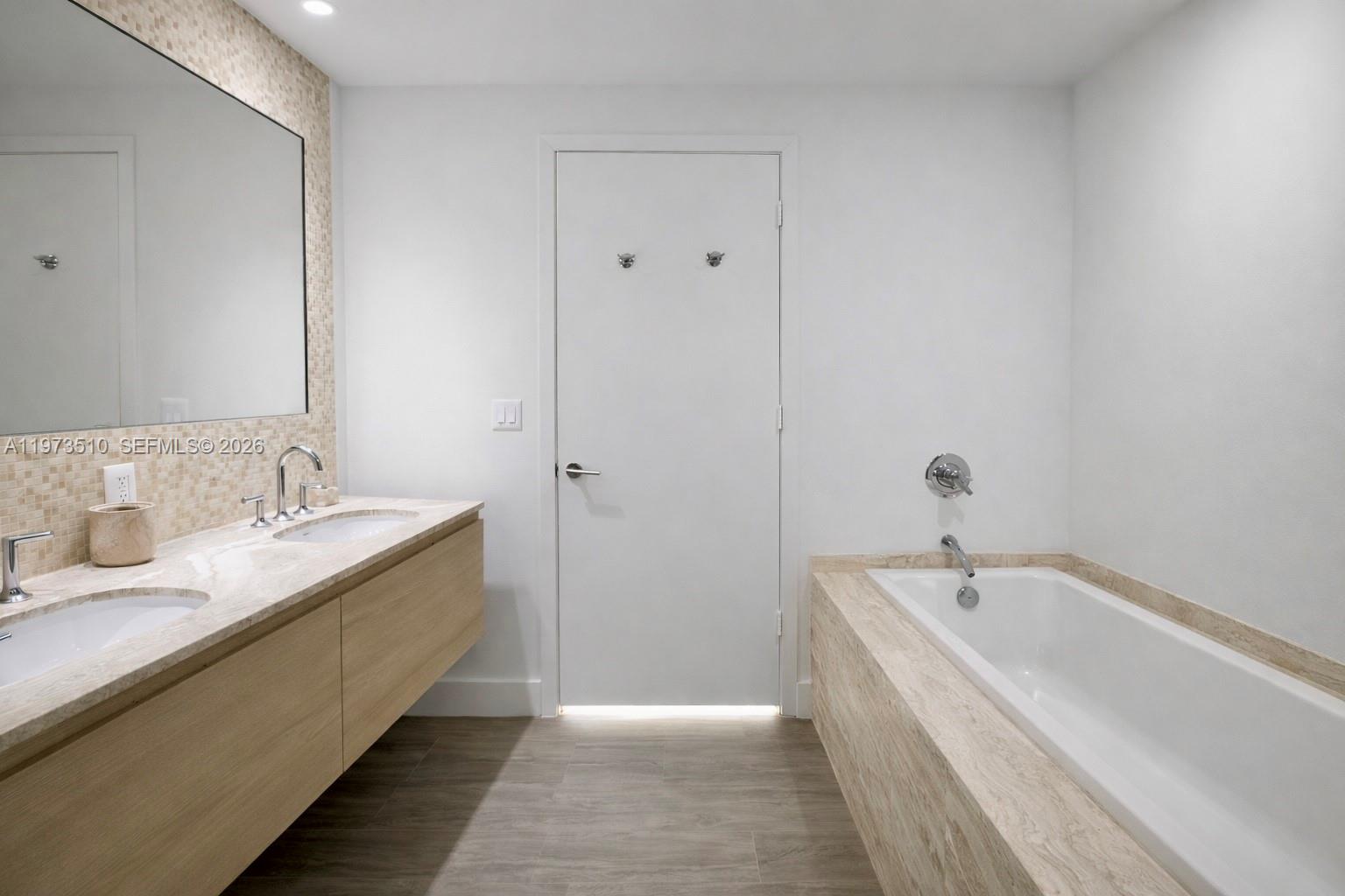 image Biscayne Beach12