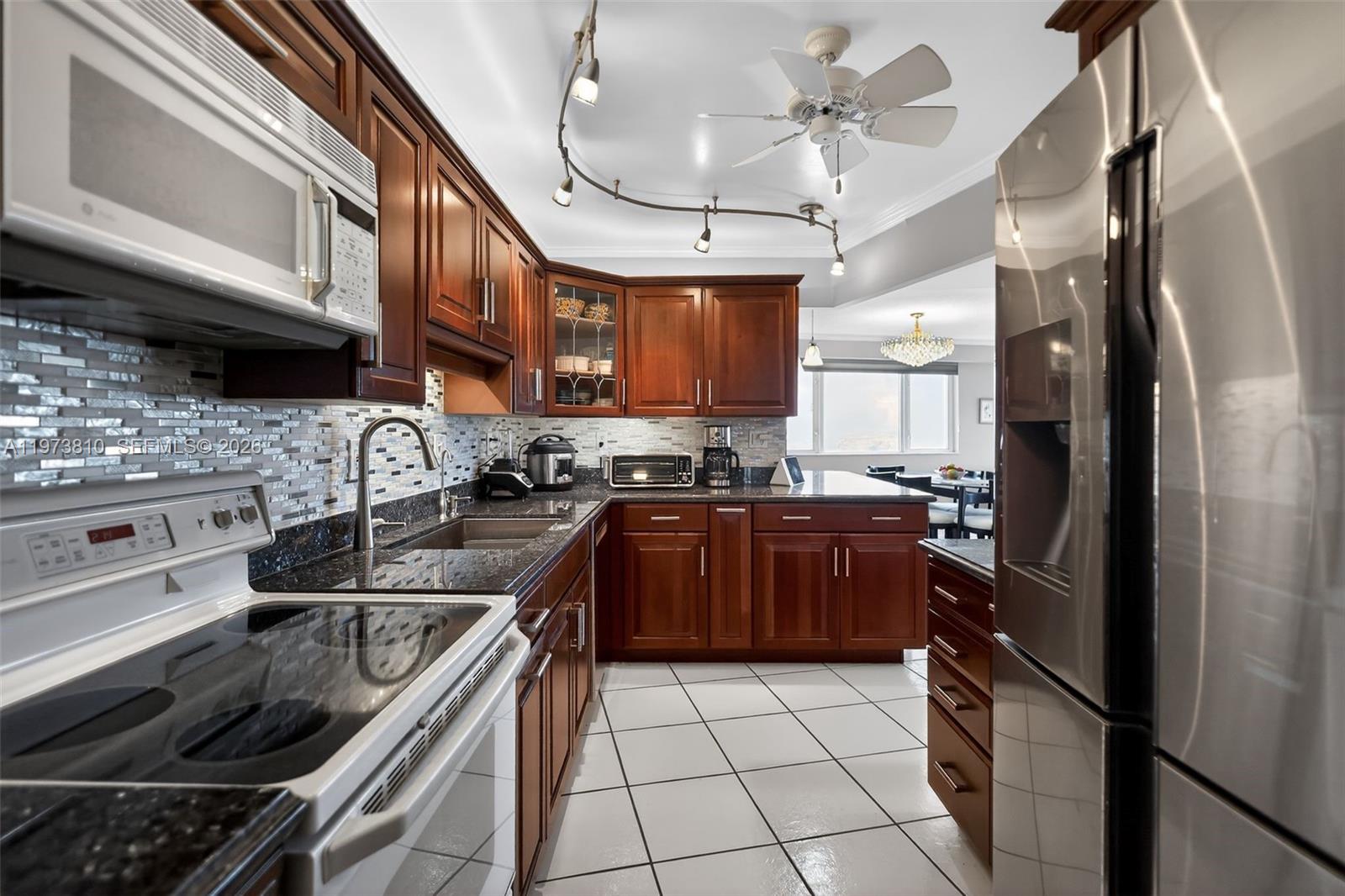 3000 Holiday Dr #1505 Fort Lauderdale, FL 33316