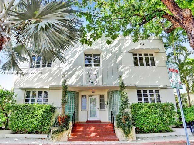 359 Meridian Ave #A207 Miami Beach, FL 33139