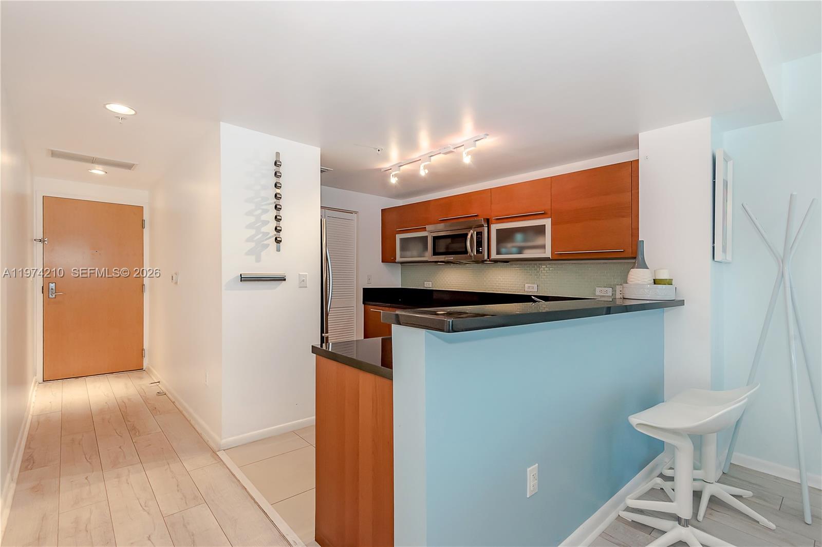 image Vizcayne North6