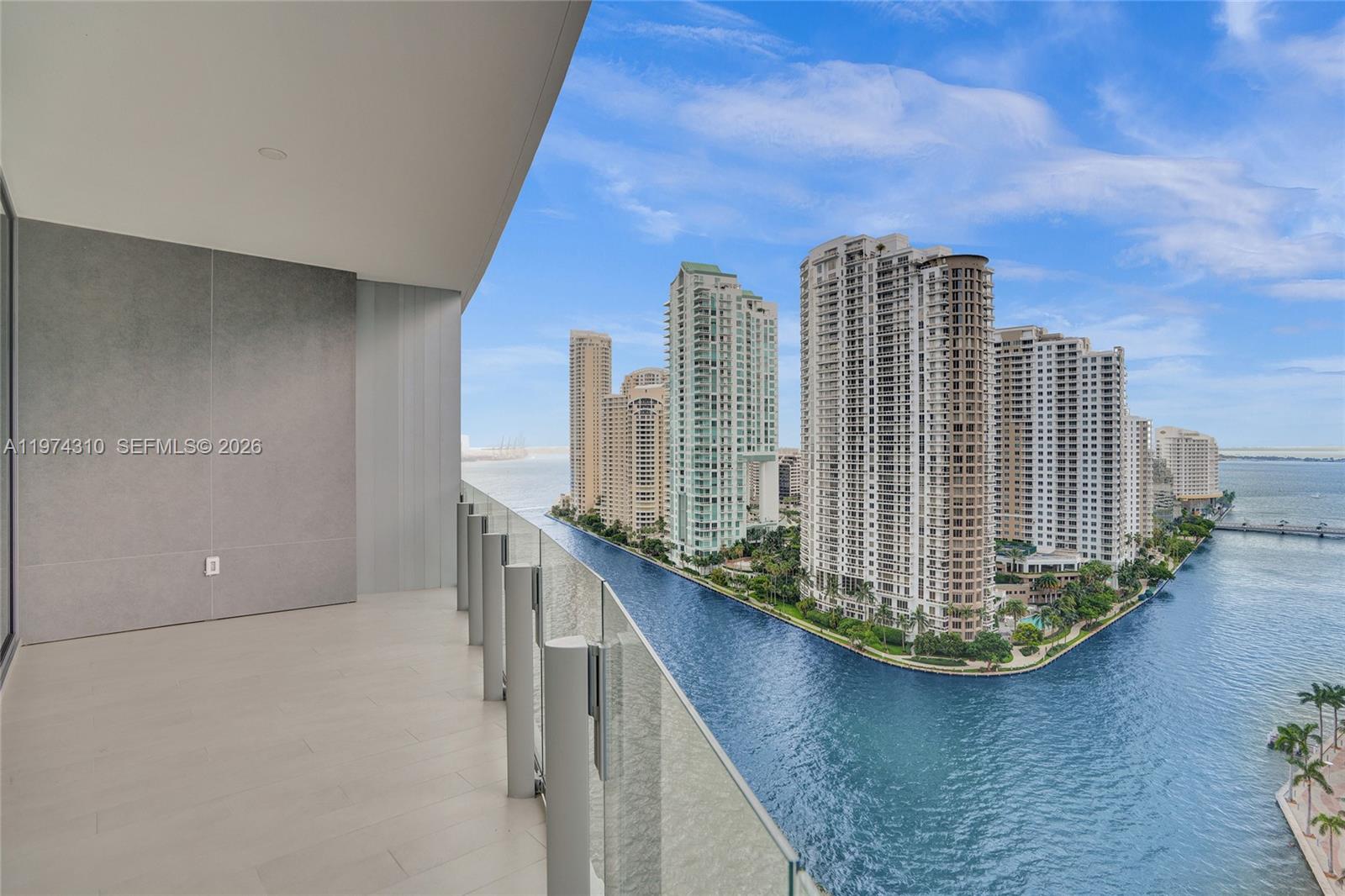 300 Biscayne Blvd Way #1807 Miami, FL 33131