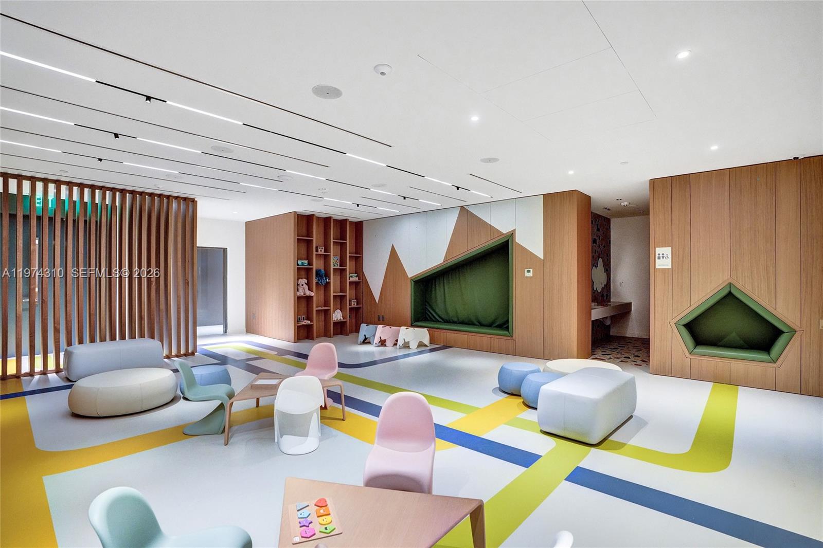 300 Biscayne Blvd Way #1807 Miami, FL 33131