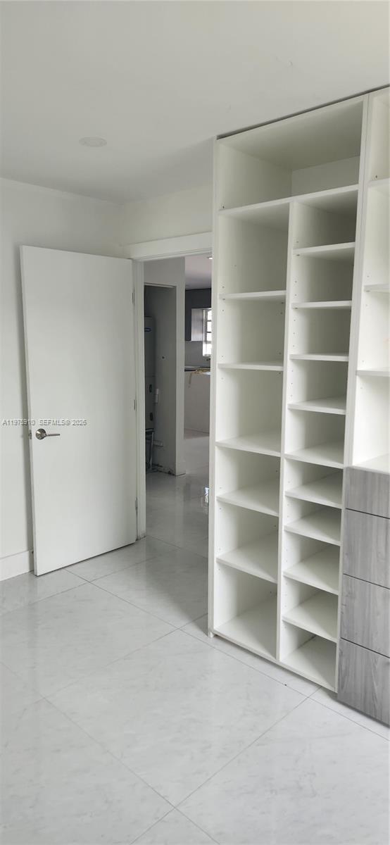 150 NW 17th Ct Miami, FL 33125