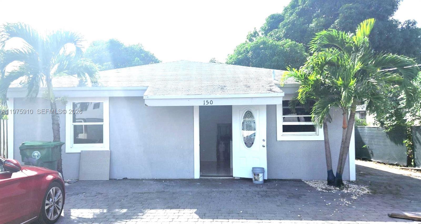 150 NW 17th Ct Miami, FL 33125