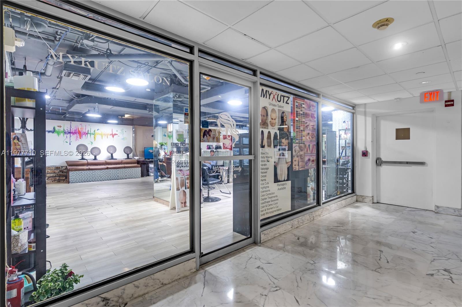 1000 West Ave #1121 Miami Beach, FL 33139