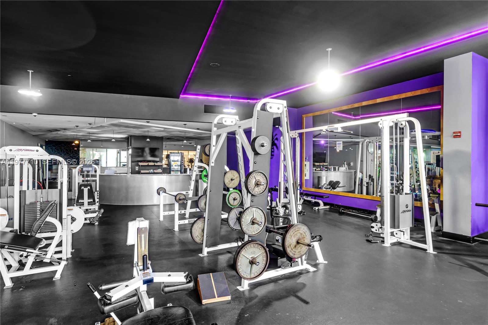 1000 West Ave #1121 Miami Beach, FL 33139