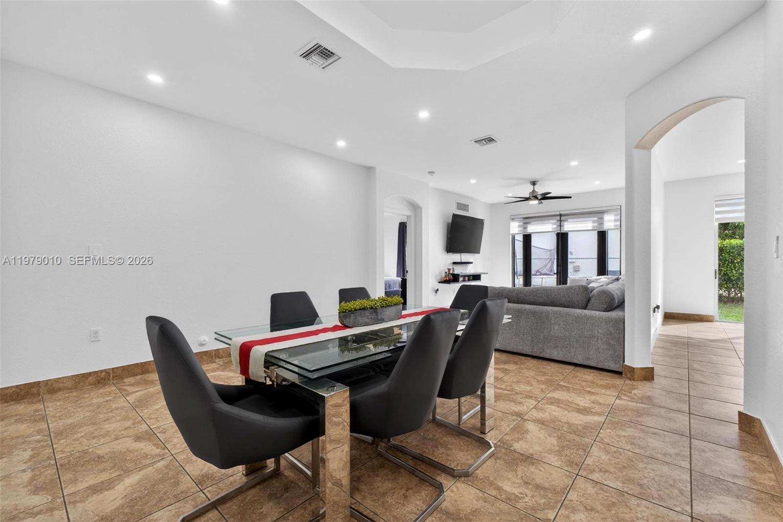 21143 SW 92nd Pl Cutler Bay, FL 33189