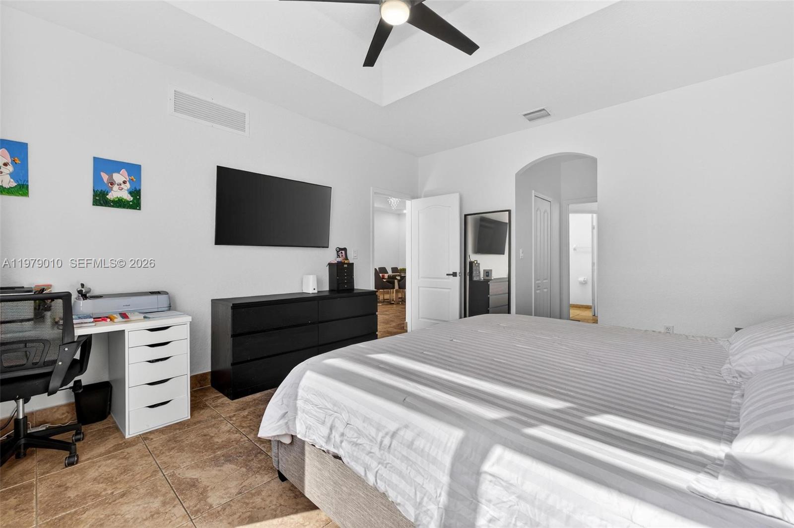 21143 SW 92nd Pl Cutler Bay, FL 33189