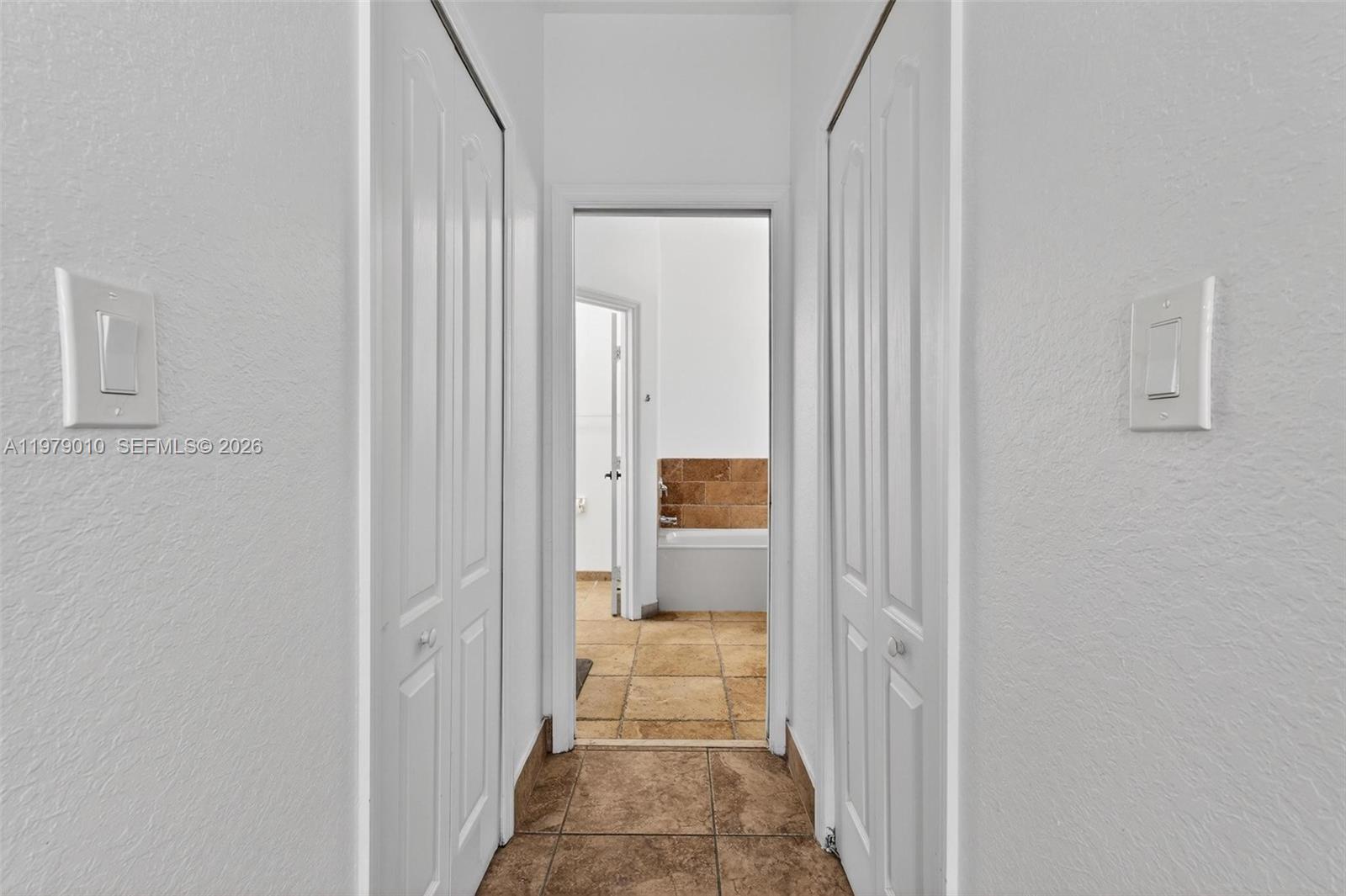 21143 SW 92nd Pl Cutler Bay, FL 33189